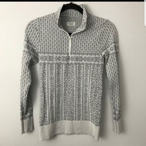 Athleta long sleeve active dryfit shirt